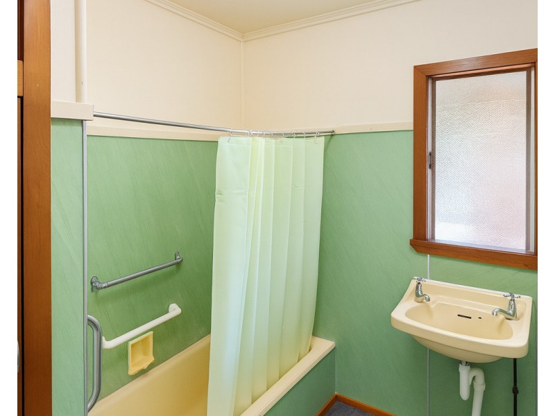 23 Bouchard Street, Chermside QLD 4032