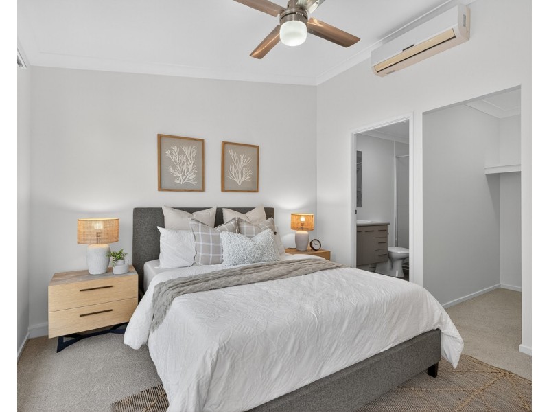 4 Kimberly Park Way, Fitzgibbon QLD 4018