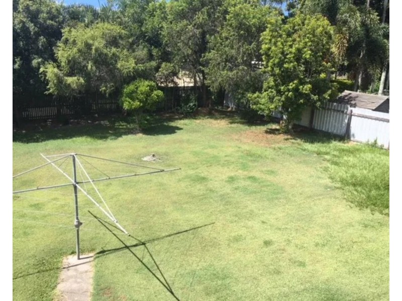 8 Williams Street, Redcliffe QLD 4020