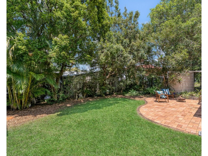 4 Kaiyar Street, Chermside West QLD 4032