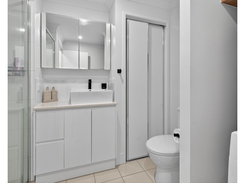 2304/19 Playfield Street, Chermside QLD 4032