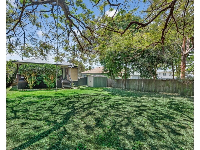 22 Crowley Street, Zillmere QLD 4034