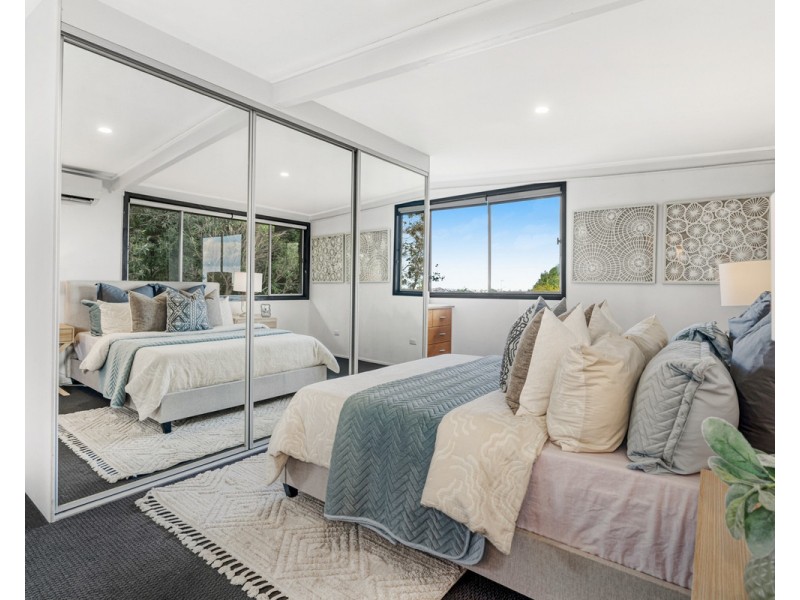 8 Koolewong Street, Stafford Heights QLD 4053