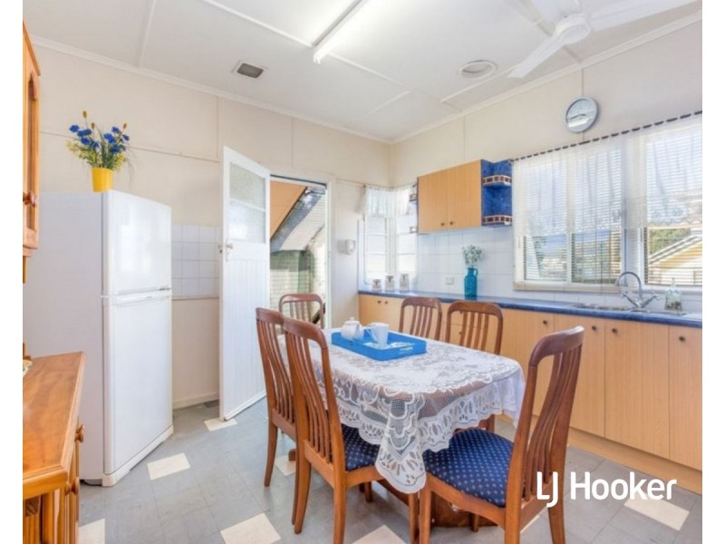 31 Chigwell Street, Wavell Heights QLD 4012