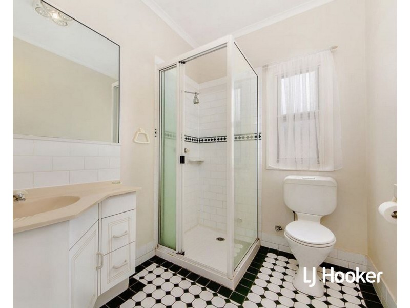 31 Chigwell Street, Wavell Heights QLD 4012