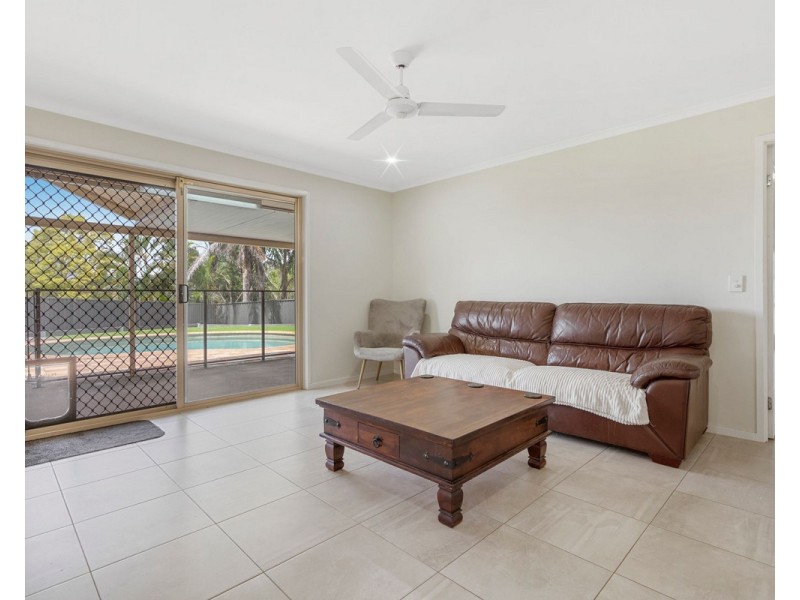 7 Connewarre Court, Petrie QLD 4502