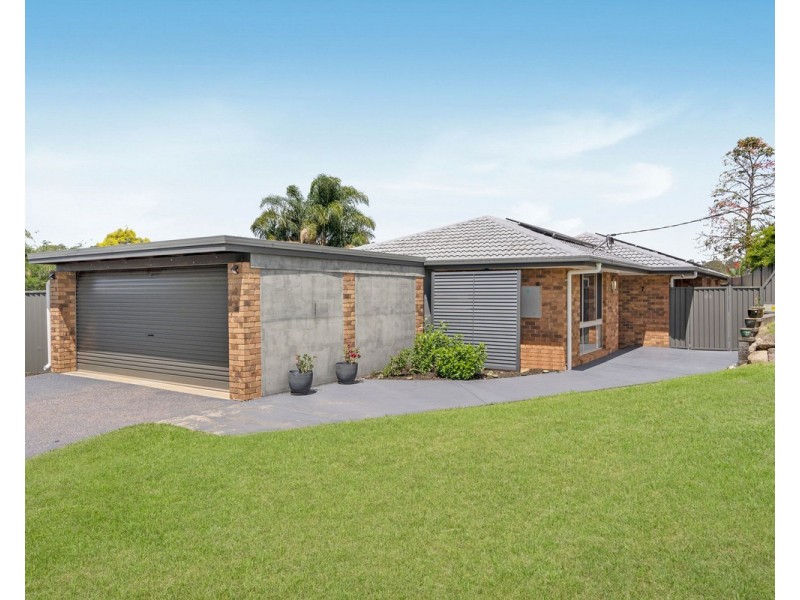 7 Connewarre Court, Petrie QLD 4502