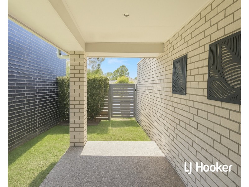 8 Cape Arid Park Way, Fitzgibbon QLD 4018
