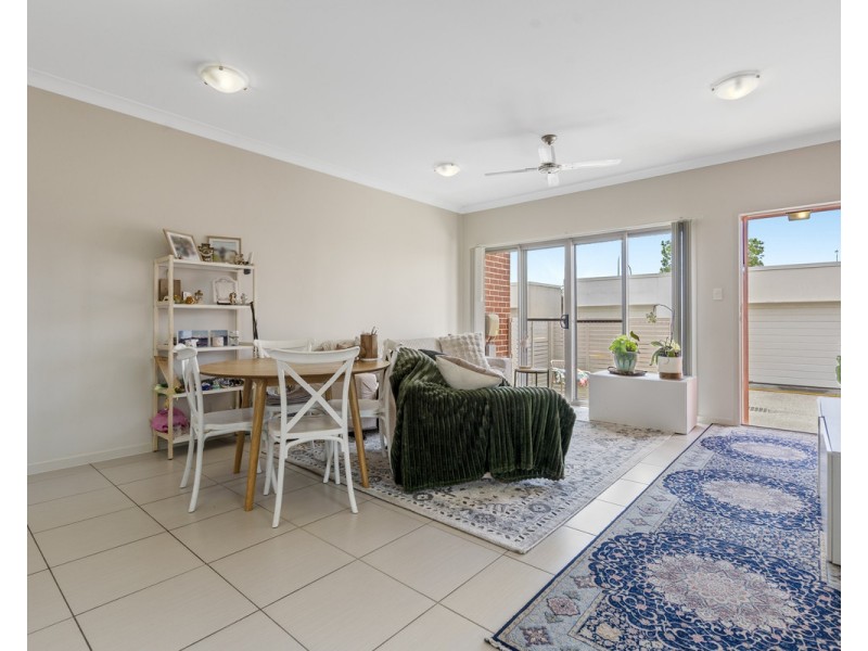 26 Jenolan Lane, Fitzgibbon QLD 4018