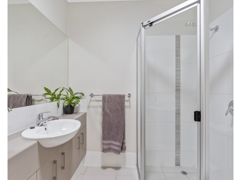 26 Jenolan Lane, Fitzgibbon QLD 4018