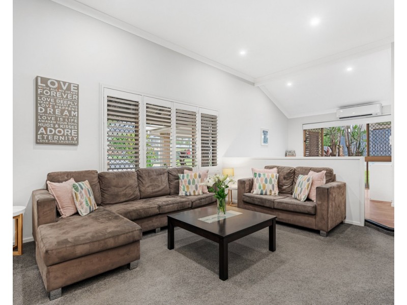 44 Ashley Road, Chermside West QLD 4032