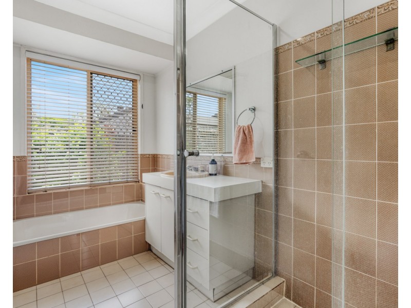 44 Ashley Road, Chermside West QLD 4032