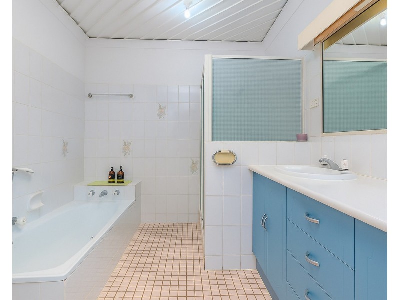 275 Hamilton Road, Chermside QLD 4032