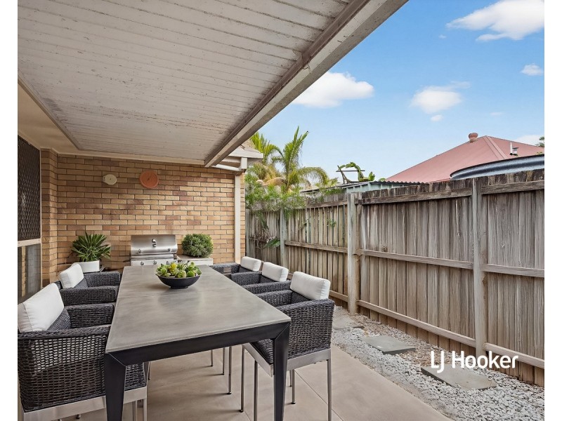 2 River Gum Close, Fitzgibbon QLD 4018
