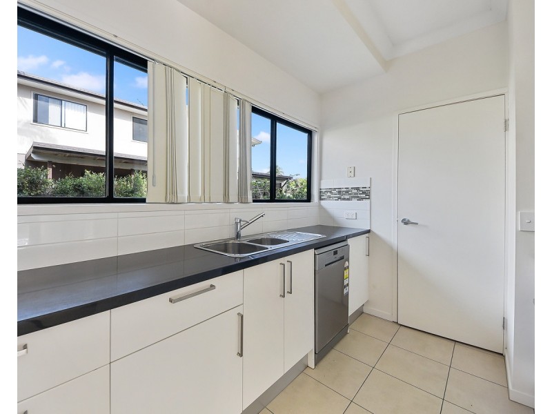 4/26 Latham Street, Chermside QLD 4032