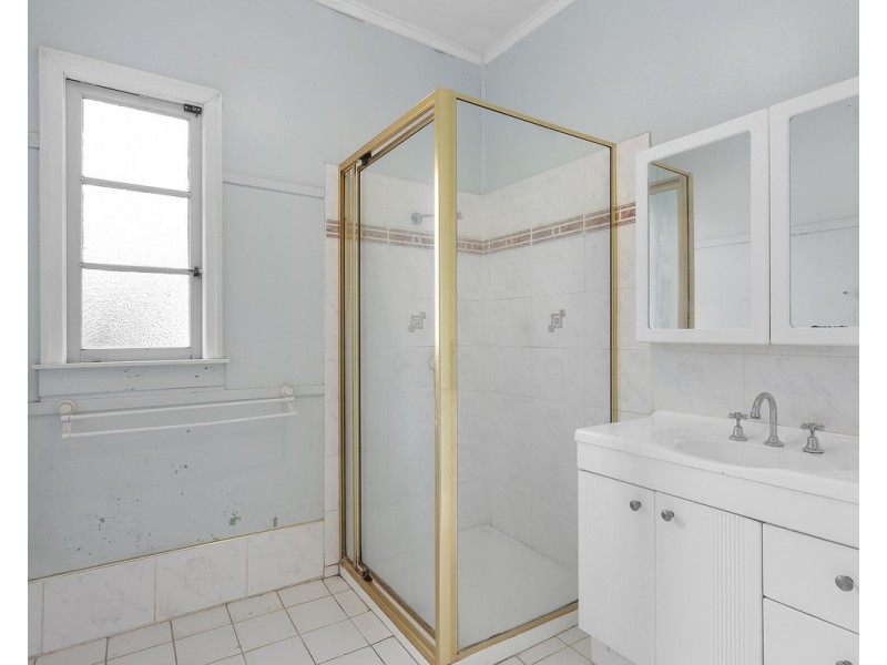 19 Kelso Street, Chermside QLD 4032