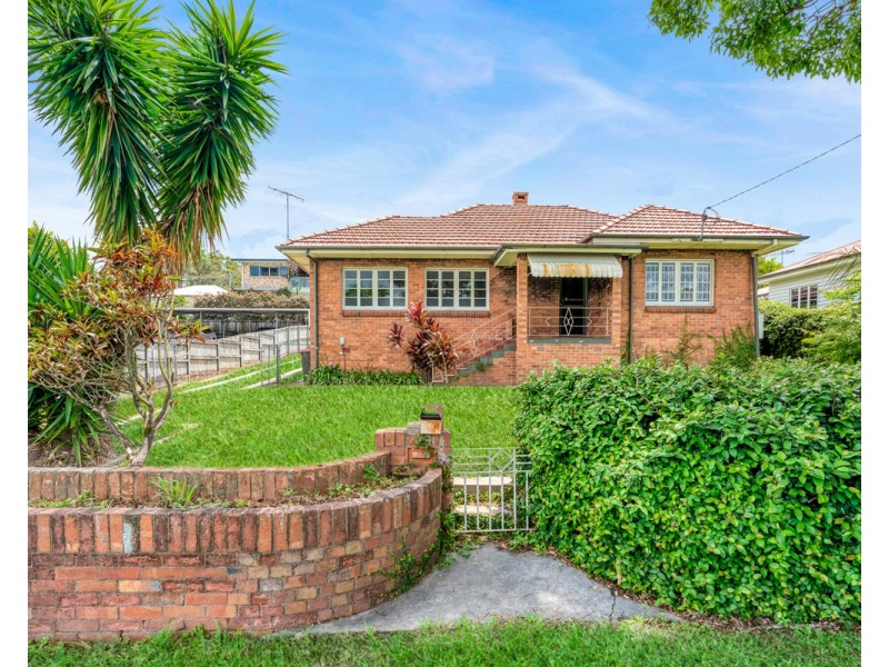 267 Rode Road, Wavell Heights QLD 4012