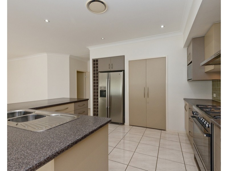 14 Darragh Street, Bracken Ridge QLD 4017