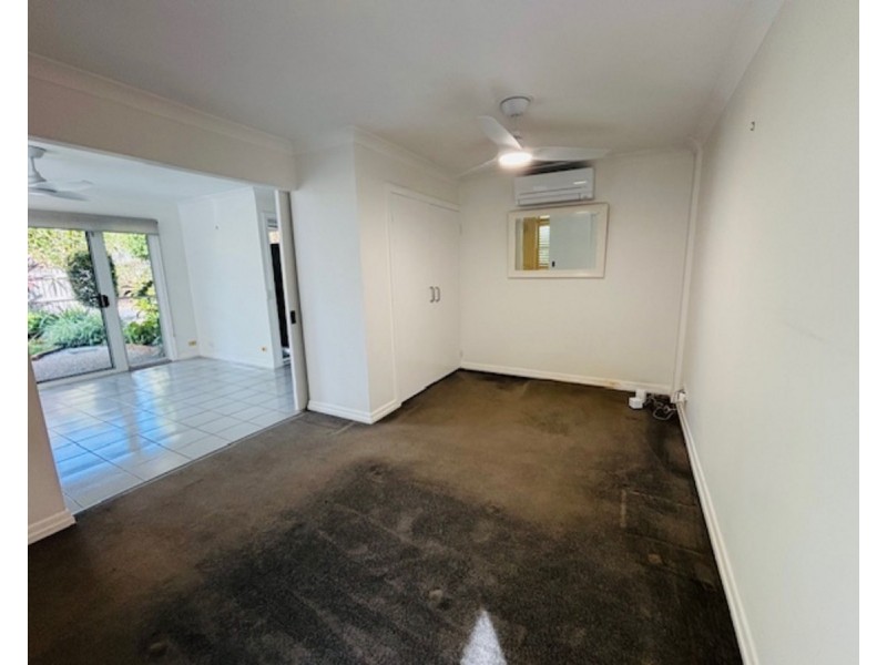 33 Soudan Street, Bardon QLD 4065