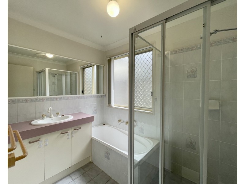 12 Rivergum Close, Fitzgibbon QLD 4018