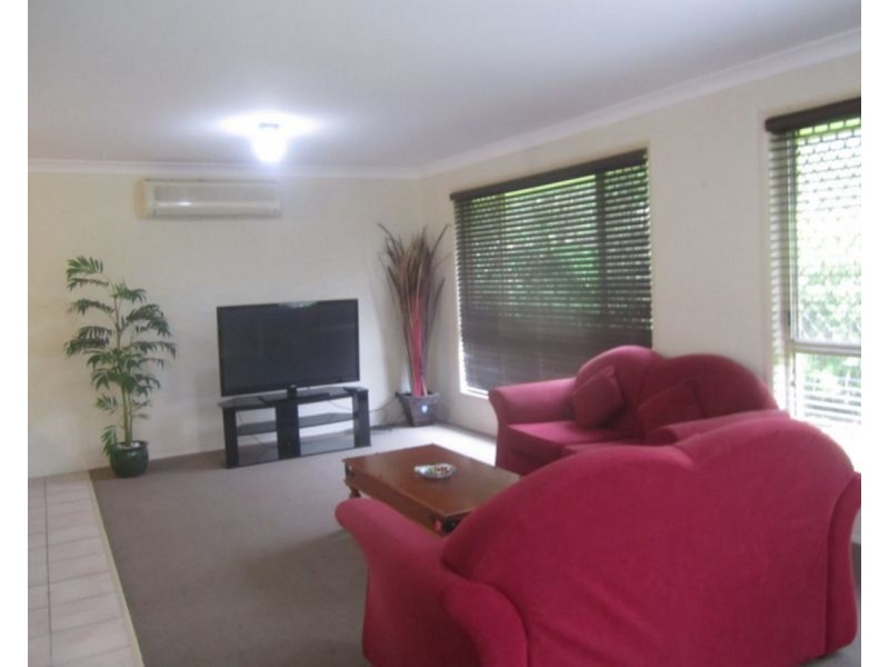 5 Canterbury Street, Bracken Ridge QLD 4017