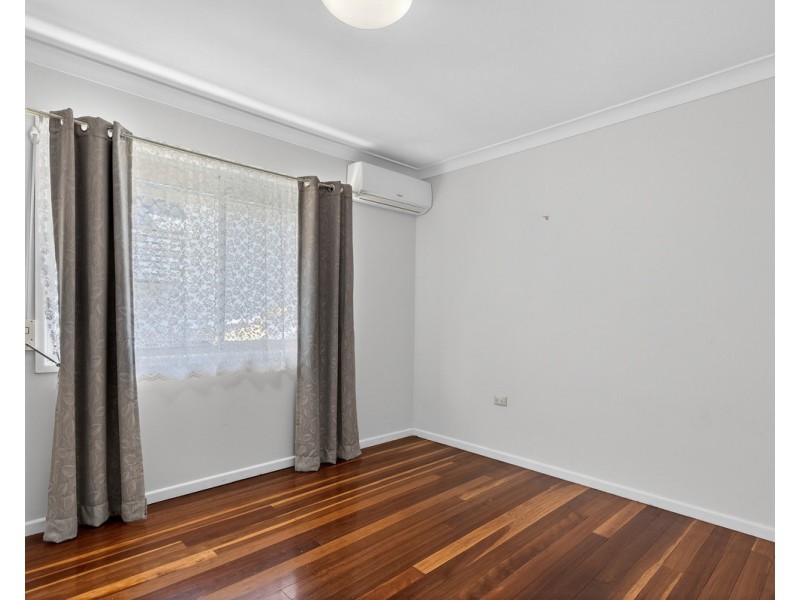 25 Turrana Street, Stafford Heights QLD 4053