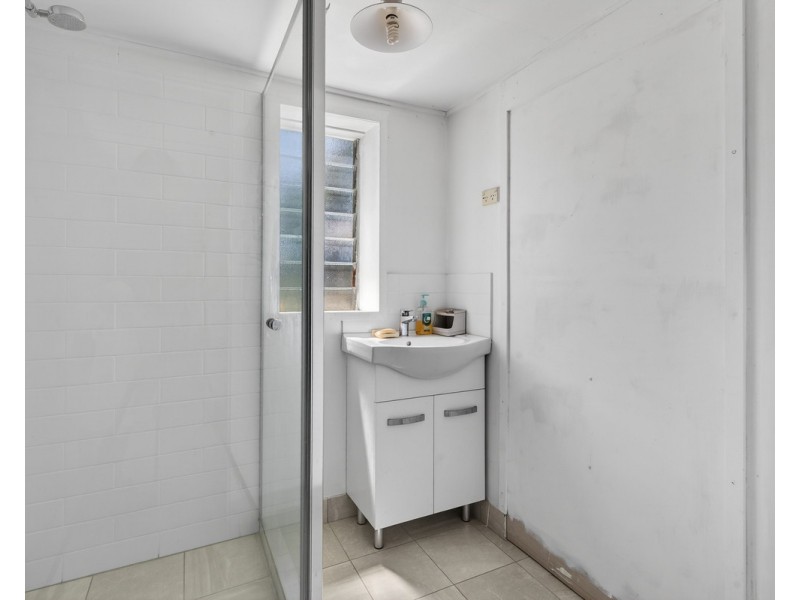 25 Turrana Street, Stafford Heights QLD 4053