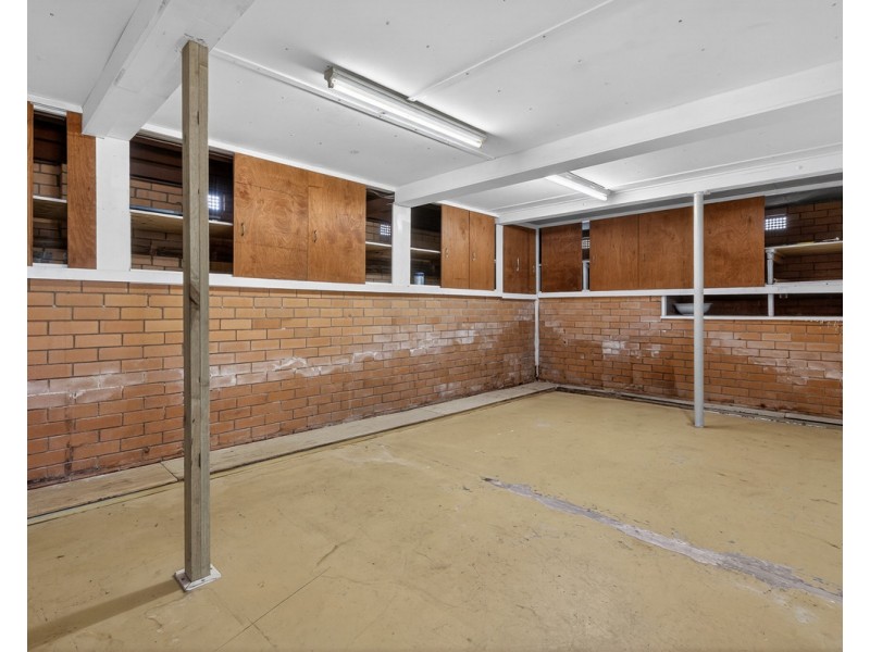 25 Turrana Street, Stafford Heights QLD 4053