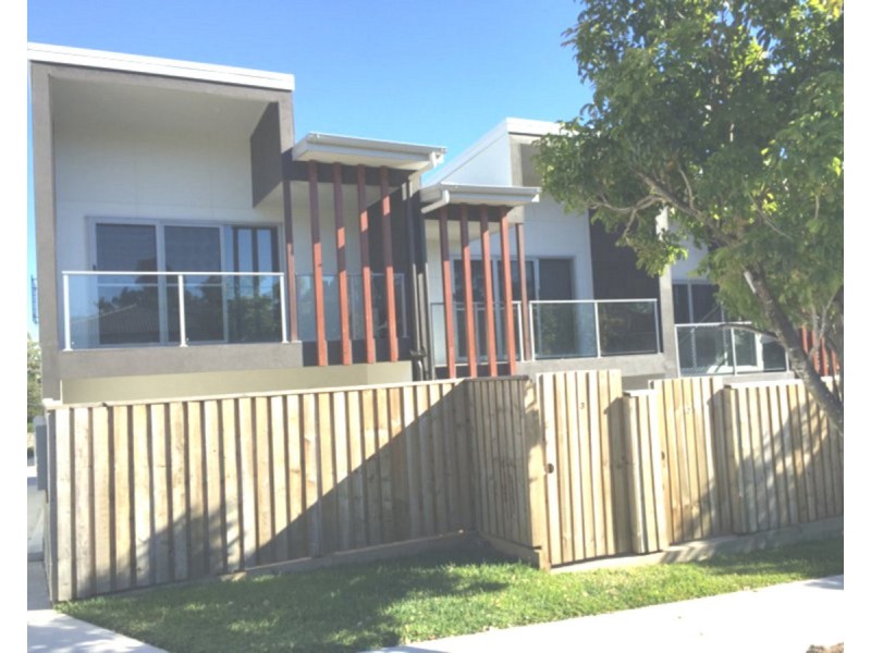 3/8 Wynford Street, Aspley QLD 4034