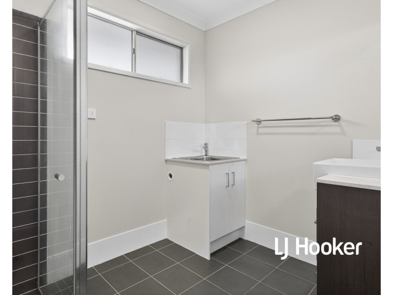 201 Maundrell Terrace, Chermside West QLD 4032