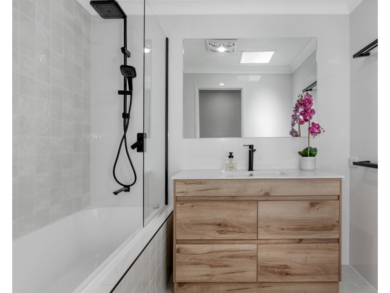 24/115 Albany Creek Road, Aspley QLD 4034