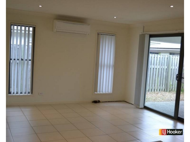 4 Sackville Close, Fitzgibbon QLD 4018