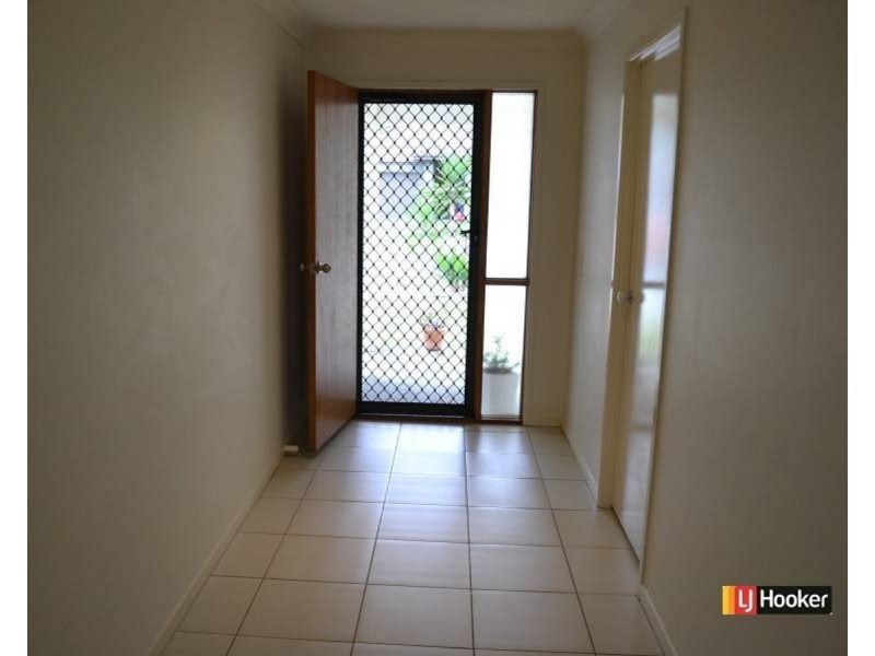 4 Sackville Close, Fitzgibbon QLD 4018