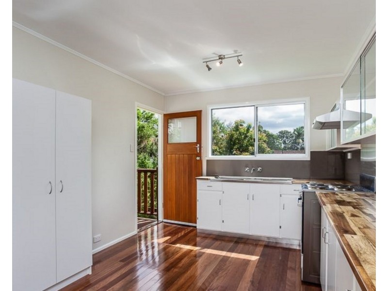 7 Koonya Street, Chermside West QLD 4032