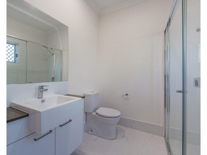 2/516 Rode Road, Chermside QLD 4032