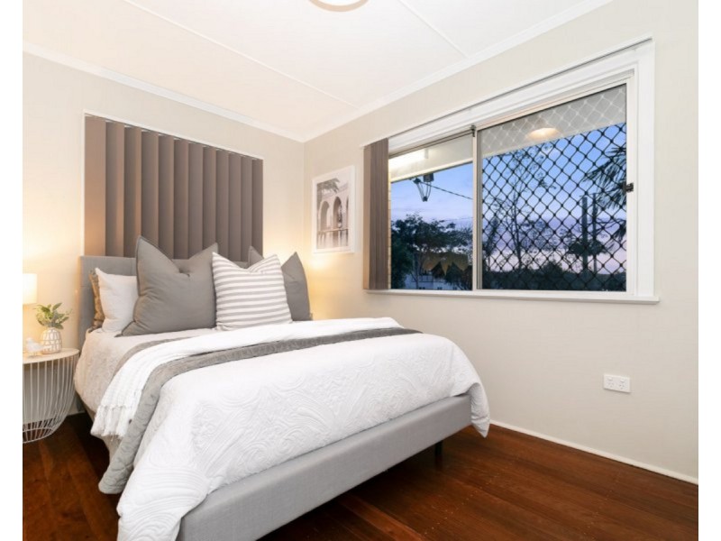 35 Bramcote Street, Chermside West QLD 4032