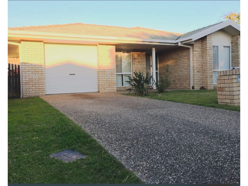 28 Silkyoak Circuit, Fitzgibbon QLD 4018