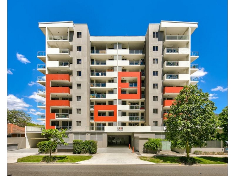 207/20 Playfield Street, Chermside QLD 4032