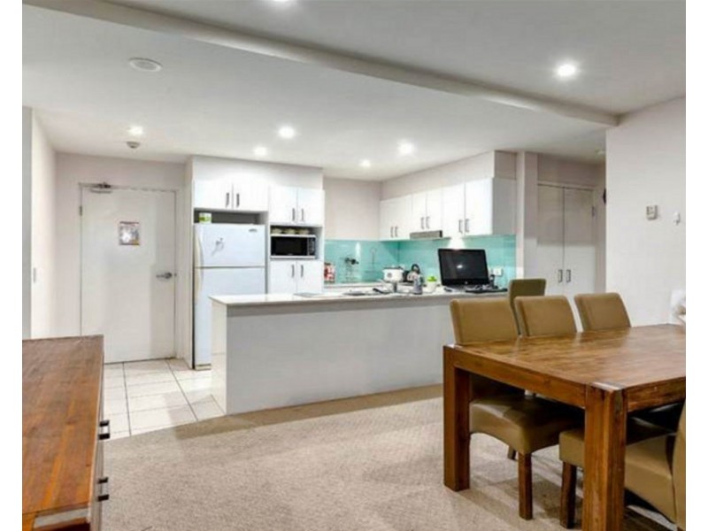 207/20 Playfield Street, Chermside QLD 4032