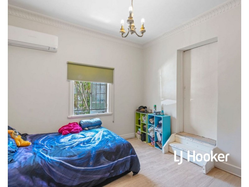 21 Western Avenue, Chermside QLD 4032