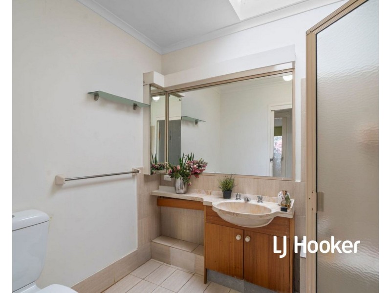 21 Western Avenue, Chermside QLD 4032