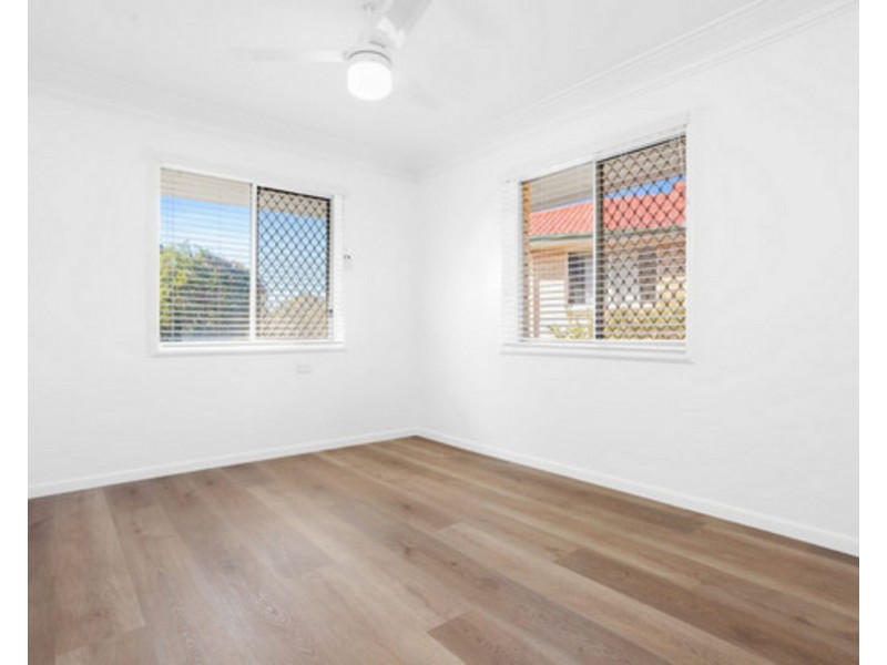 2 Kanofski Street, Chermside West QLD 4032