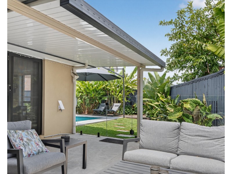 8 Serpentine Close, Fitzgibbon QLD 4018