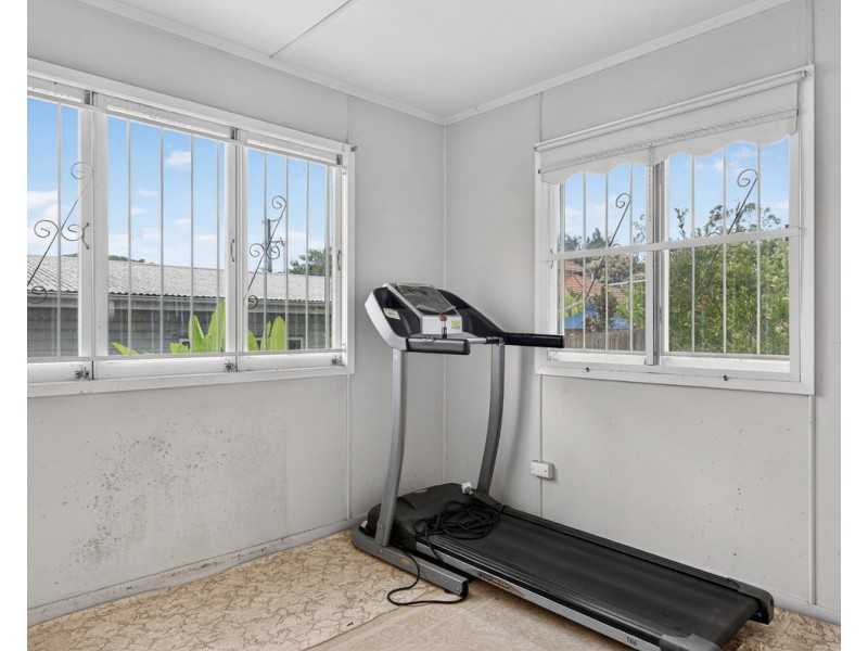 49 Navua Avenue, Aspley QLD 4034