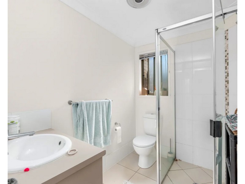 24 Cocoparra Place, Fitzgibbon QLD 4018