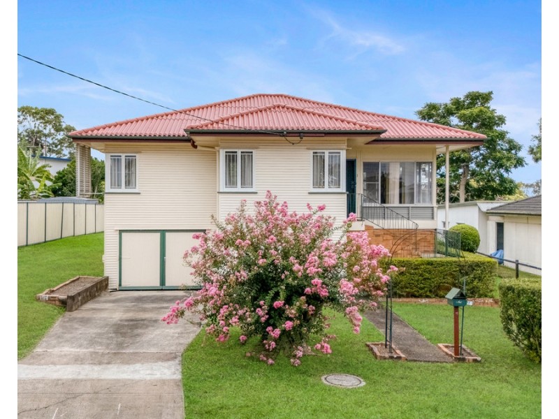 15 Decker Street, Chermside West QLD 4032