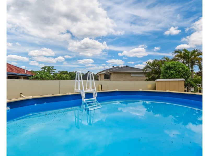 9 Ford Close, Mcdowall QLD 4053
