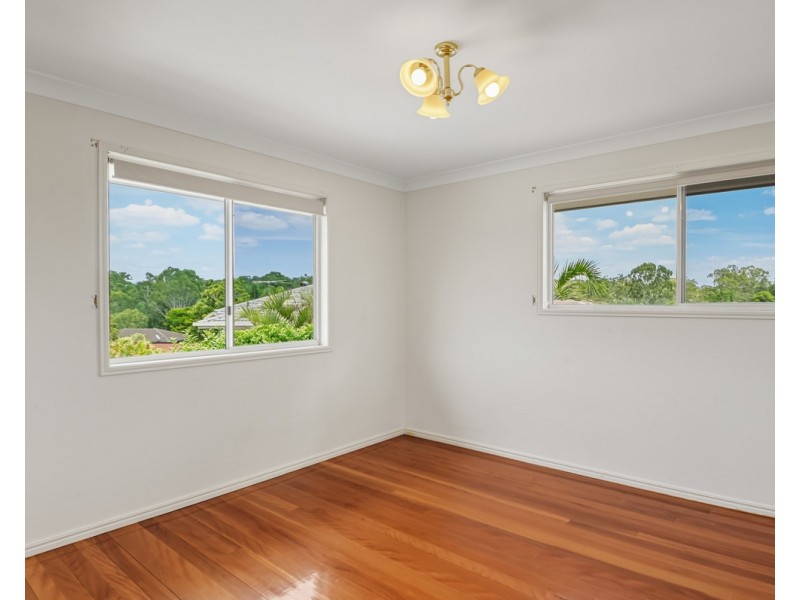 9 Ford Close, Mcdowall QLD 4053