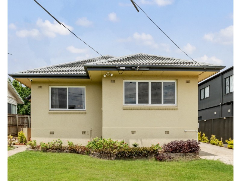 96 Miller Street, Chermside QLD 4032