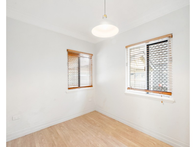 96 Miller Street, Chermside QLD 4032